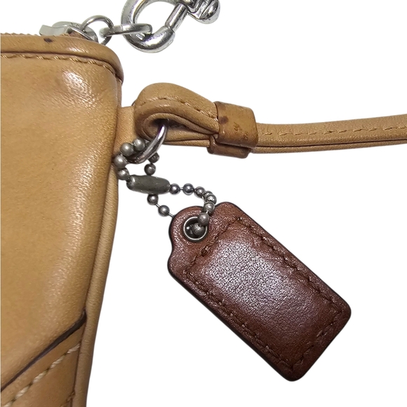 Coach Cognac Brown Leather Wristlet Wallet Clutch Purse 4" X 7" - Picture 7 of 13